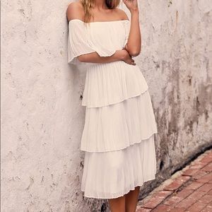 Lulu’s Ruffle white off the shoulder Midi dress